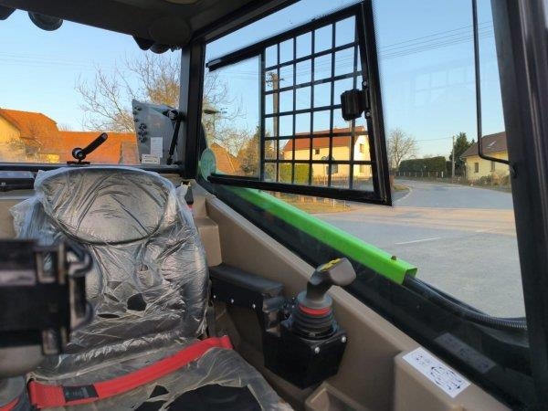 [Other] _JINÉ (CZ) Kovaco - Elise 900