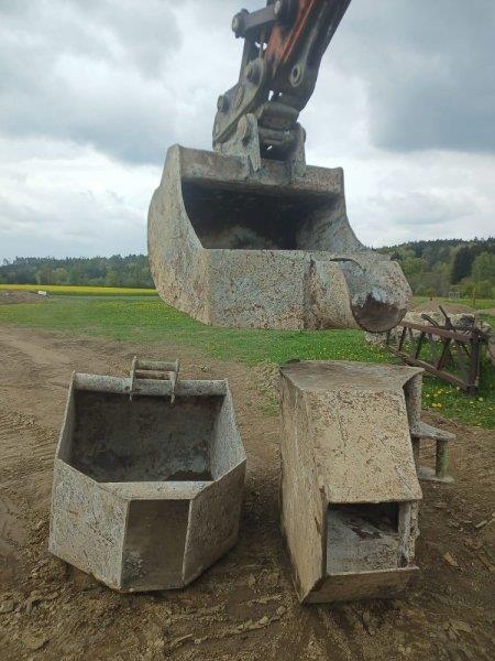 [Other] _JINÉ Strickland/Rhinox