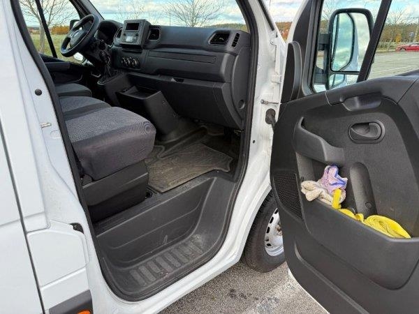 Renault Master L4H2P3 2.3 dCi 165 furgon Extra