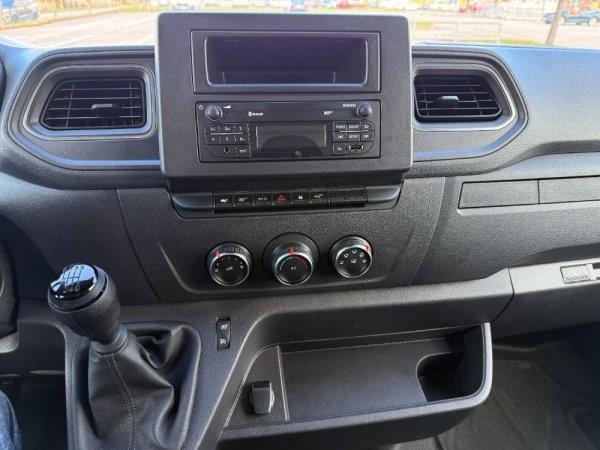 Renault Master L4H2P3 2.3 dCi 165 furgon Extra