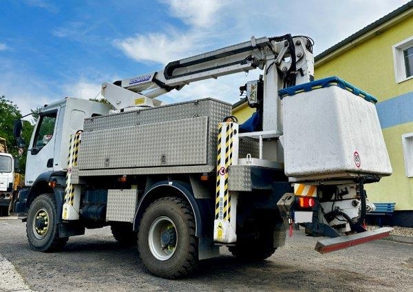 Renault Midlum 220 +Rothlener 16m