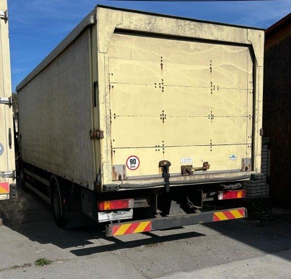 Scania P230 LB