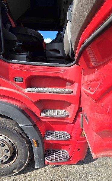 Scania S 450