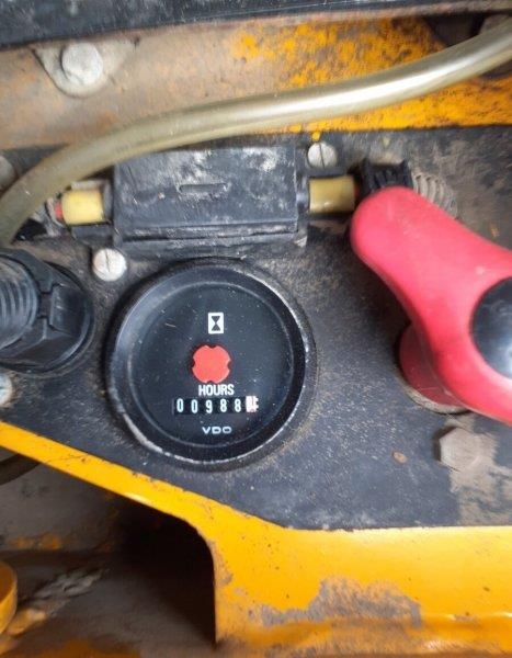 Stavostroj / AMMANN VH 350