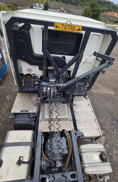 Tatra T158 Phoenix (+ DAF)