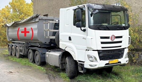 Tatra T158 Phoenix (+ DAF)