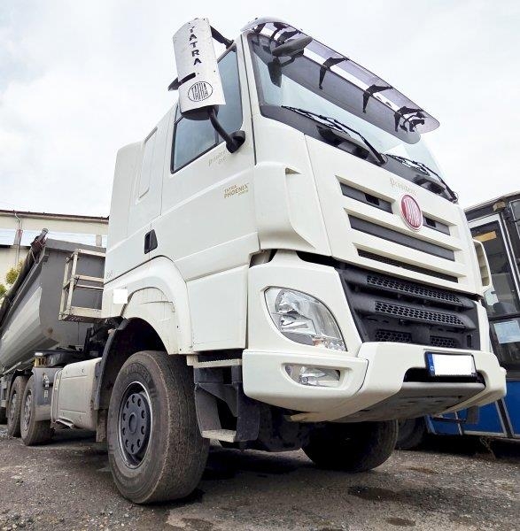 Tatra T158 Phoenix (+ DAF)