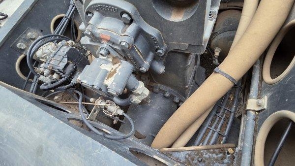 Tatra T158 Phoenix (+ DAF)