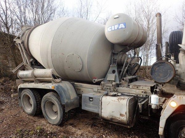 Tatra T815 +CIFA -SL 7