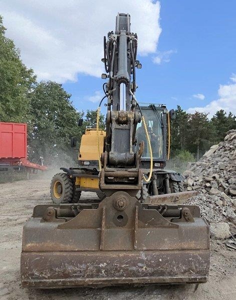 Volvo EW 140 D