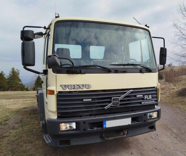 Volvo FL6
