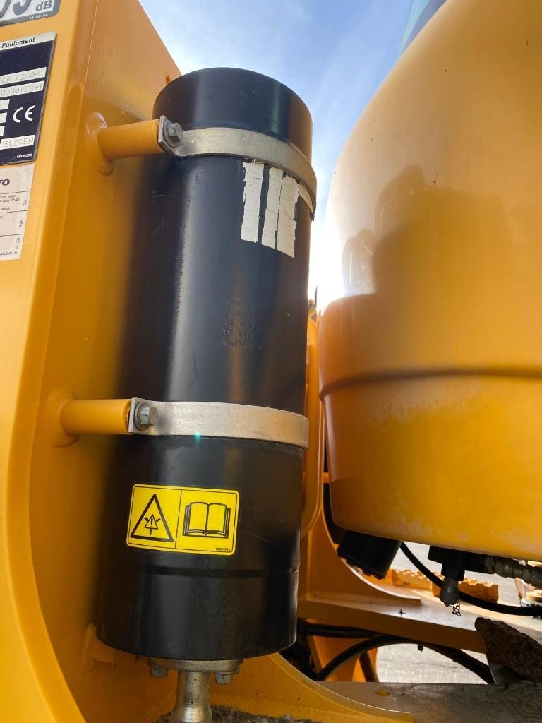 Volvo L 260 H (CDC + BSS)