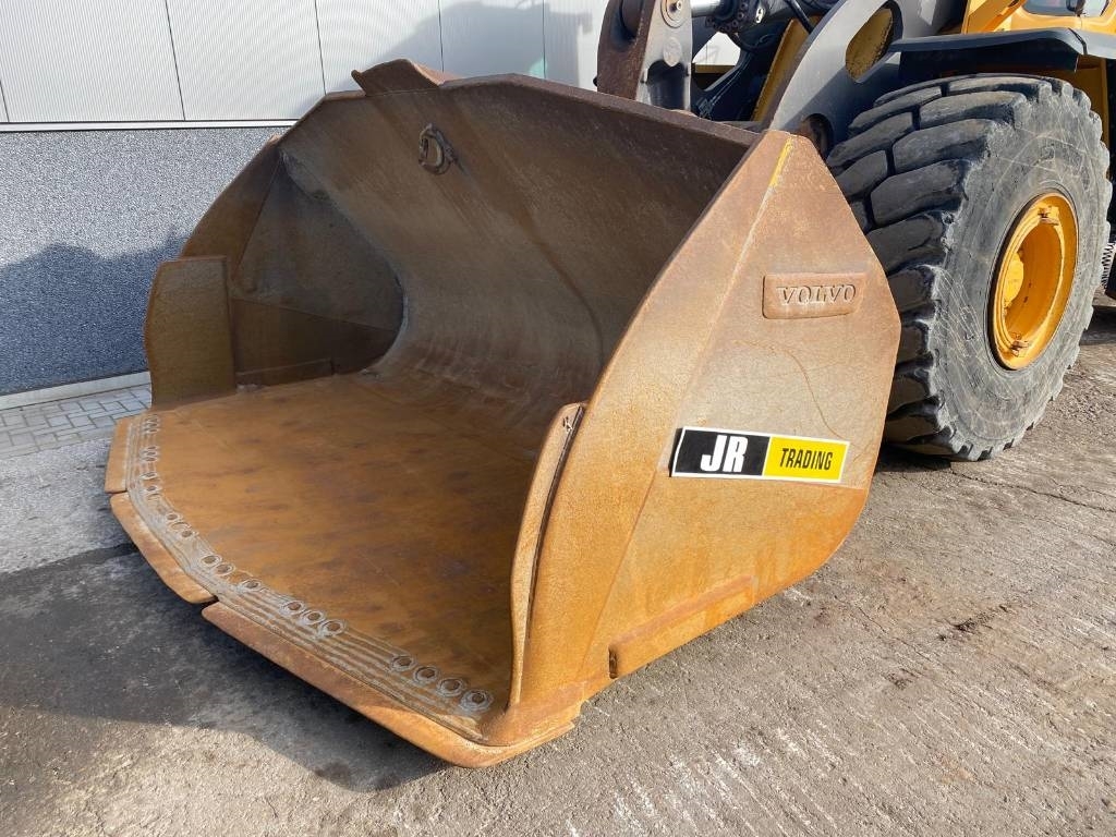 Volvo L 260 H (CDC + BSS)