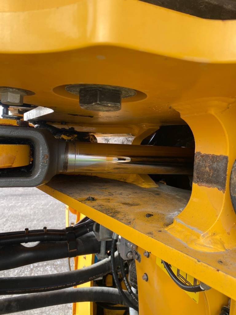 Volvo L 260 H (CDC + BSS)