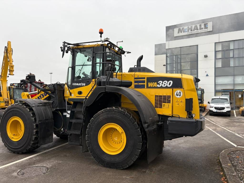 Komatsu WA380-8
