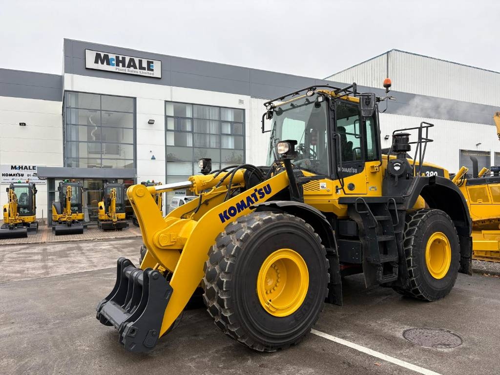 Komatsu WA380-8