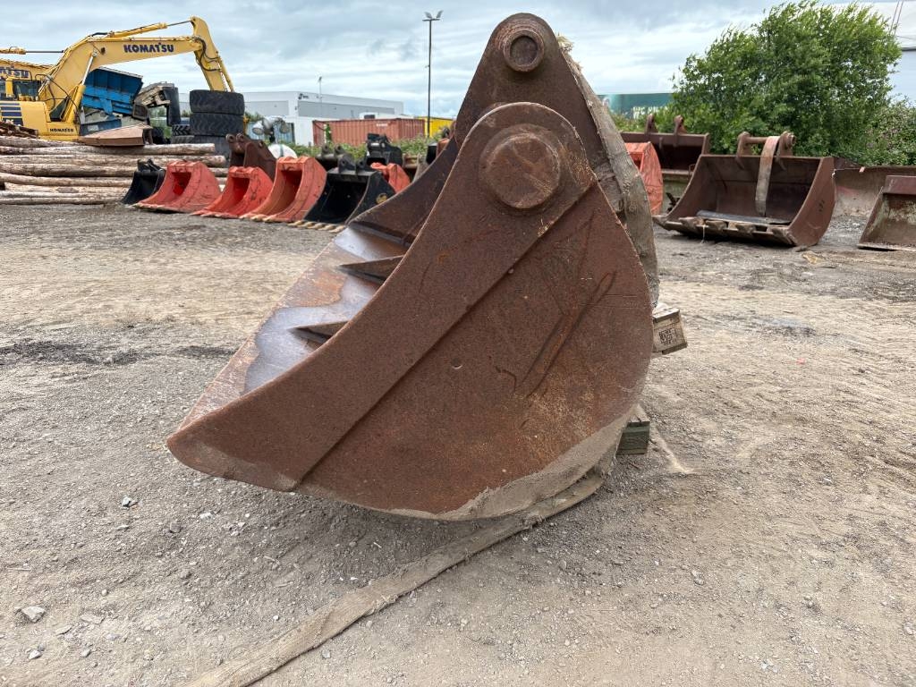 Attachment Sales Bucket