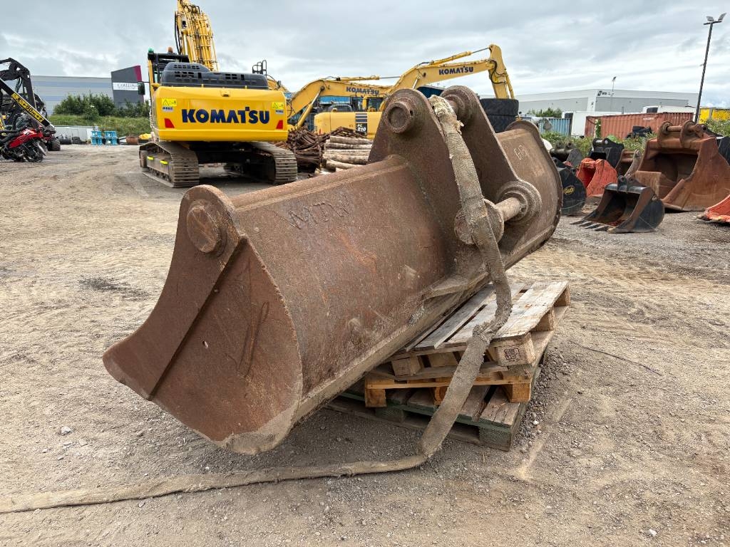 Attachment Sales Bucket