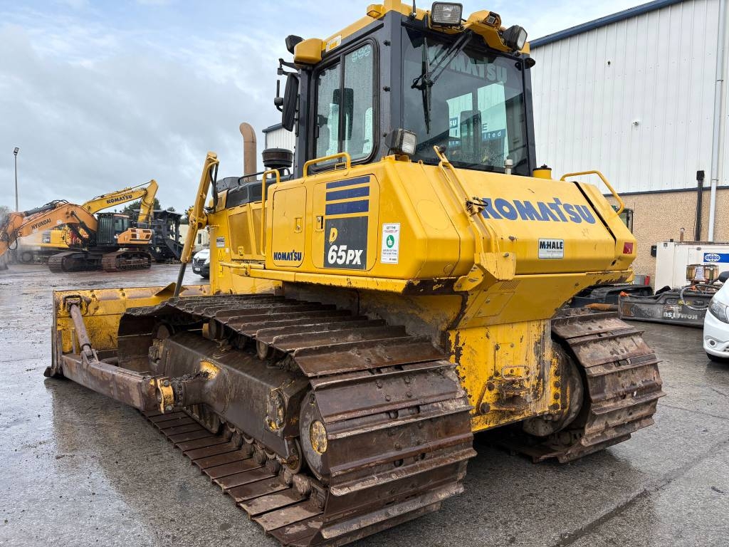 Komatsu D65PX-18