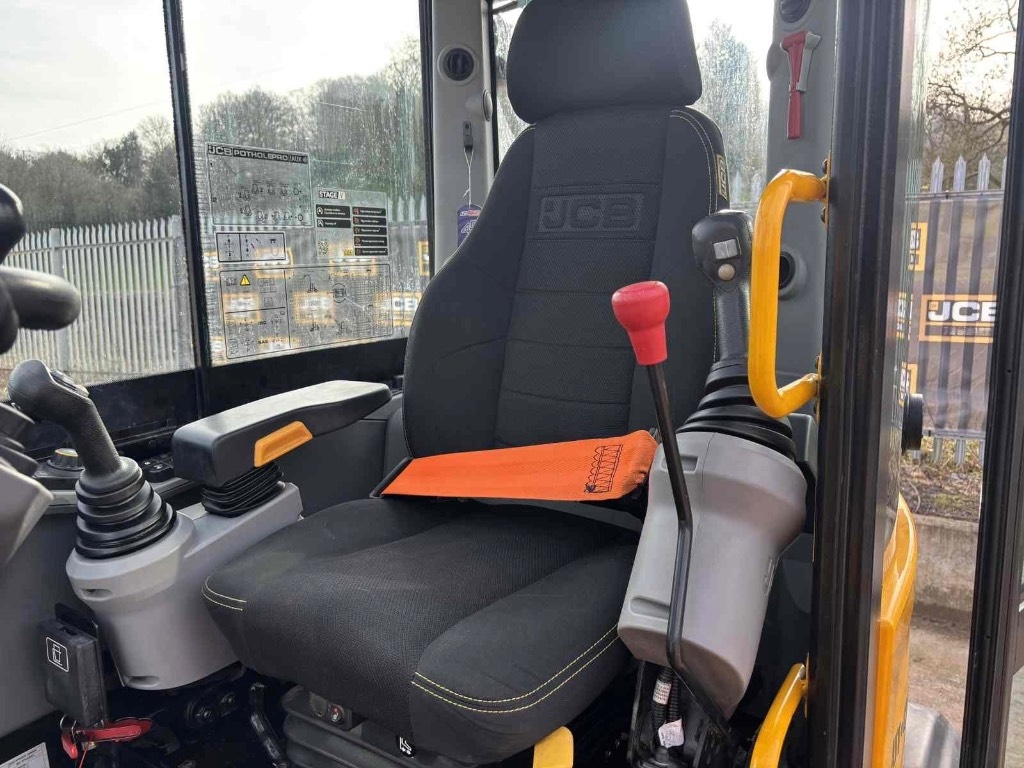 JCB 110W Pothole Pro Tab - thumbnail 15