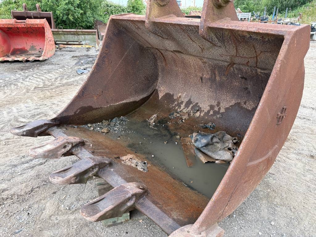 Attachment Sales Bucket
