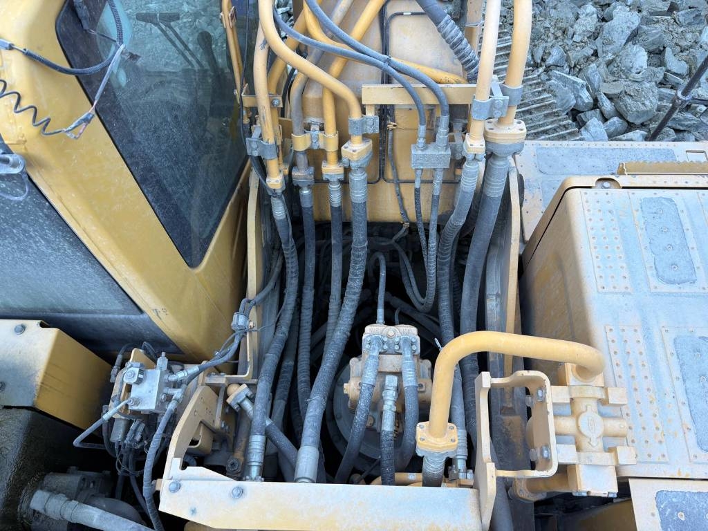 Komatsu PC360LC-10