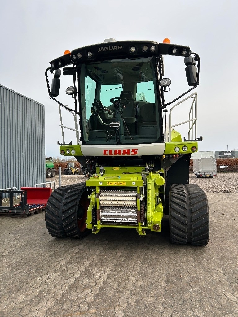 CLAAS Jaguar 960 TT - Self-propelled foragers - Agriculture