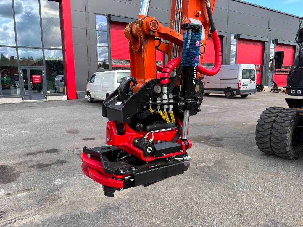 sugata✴︎ Hitachi ZX 175 W-7 - Wheeled excavators | Rinta-Jouppi Machine