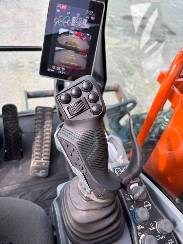 hitachi-zx-175-w-7-pyorittaja,317bcedc