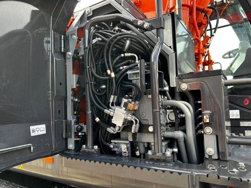 hitachi-zx-175-w-7-rasvari-pie,4b91ff42