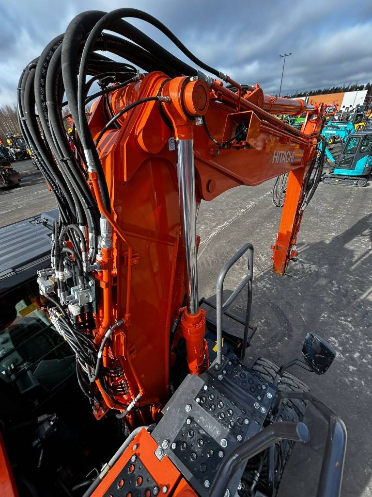 hitachi-zx-175-w-7-rasvari-pie,fa6a73dd