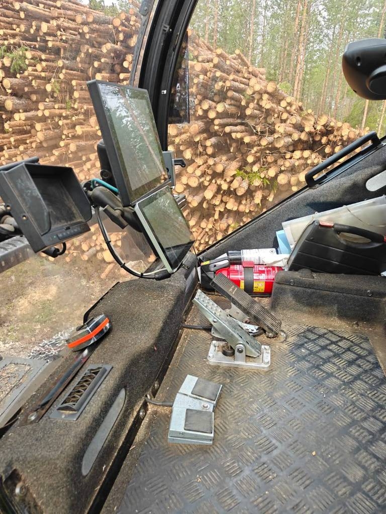 Logset 5HP GT - Harvesterit - Metsäkoneet - Logset