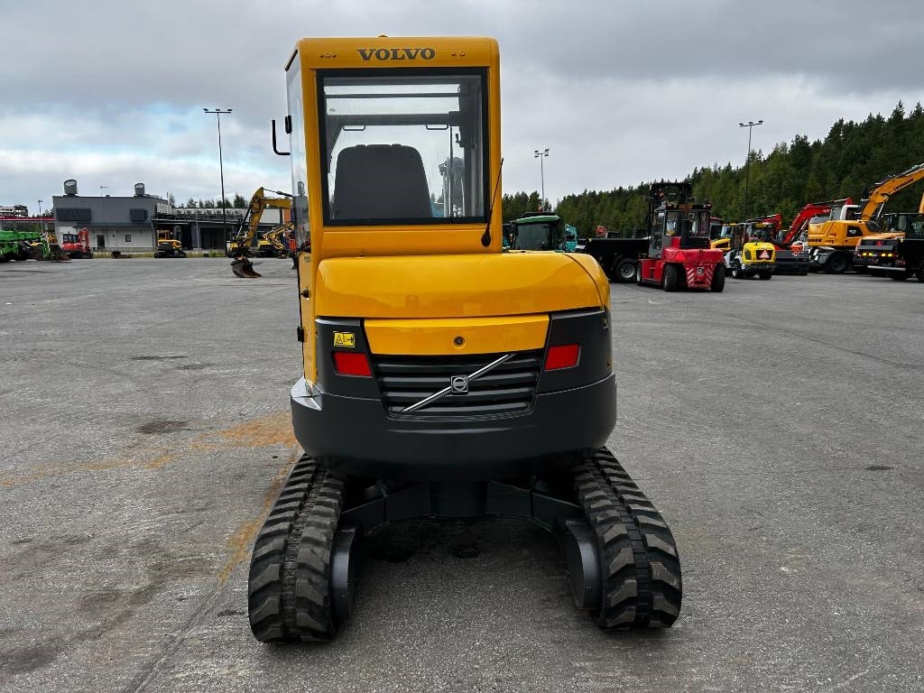 volvo-ecr-38-kallistuva-liitin,8de00210