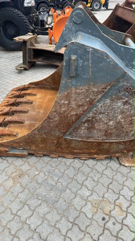 [Other] Graveskovl S80 150 cm med t&aelig;nder