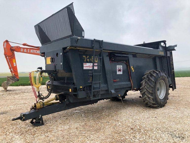 Richard Western D4150 Rear Discharge Spreader Manure spreaders