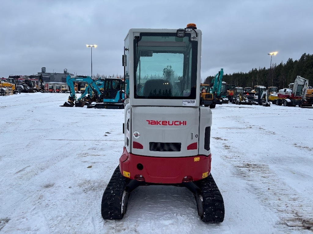 takeuchi-tb-325-r-pyorittaja-p,92504dff
