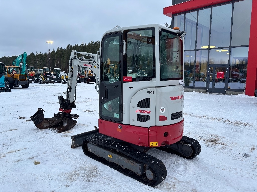 takeuchi-tb-325-r-pyorittaja-p,bdc6e1ff