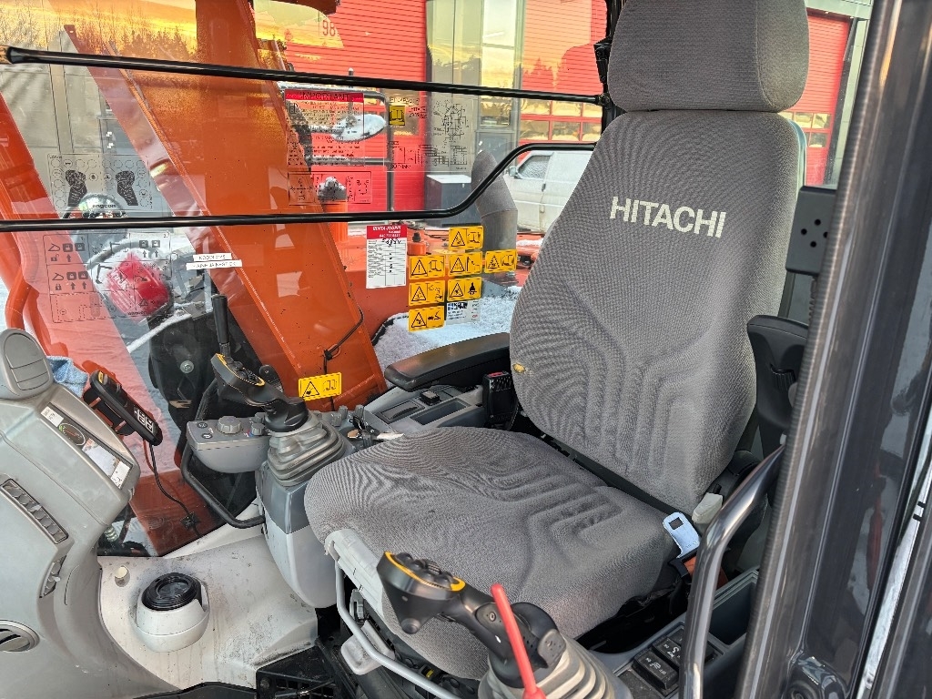 Hitachi ZX 85 US / Engcon, 600mm telat, 3 kauhaa - Mini excavators