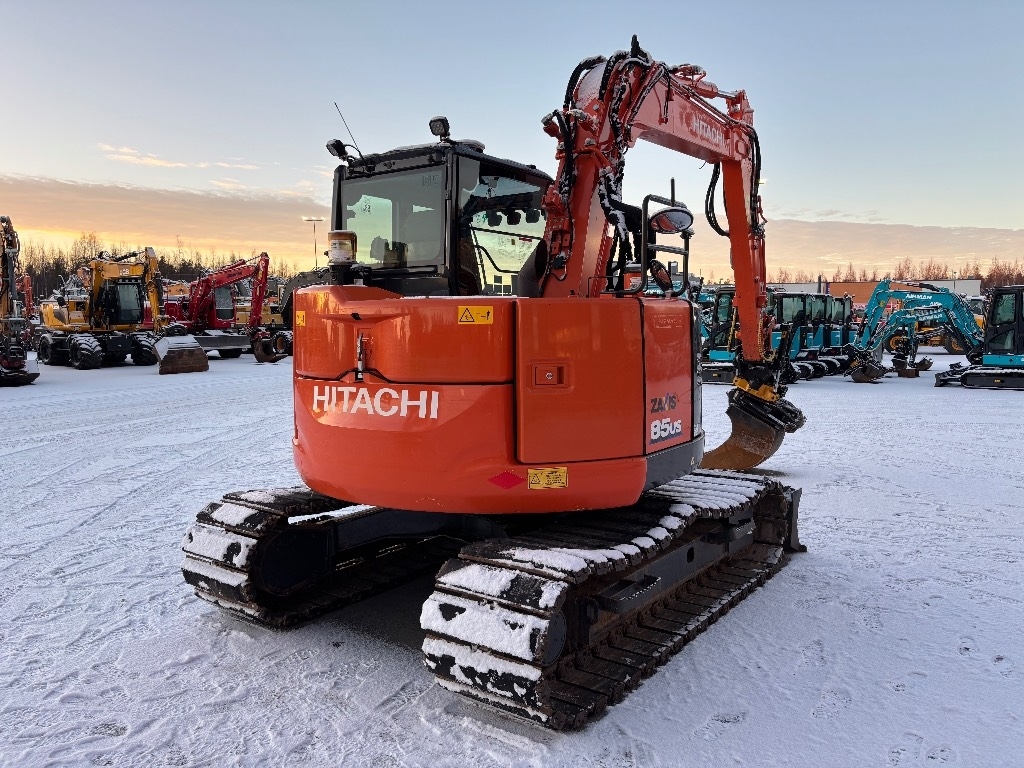 Hitachi ZX 85 US / Engcon, 600mm telat, 3 kauhaa - Mini excavators