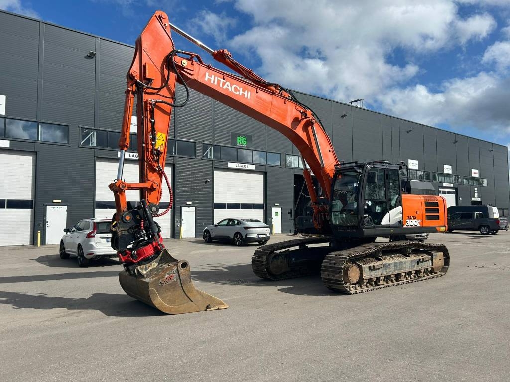 Hitachi ZX 300 LC-6 - Crawler excavators - Construction - RG Trading