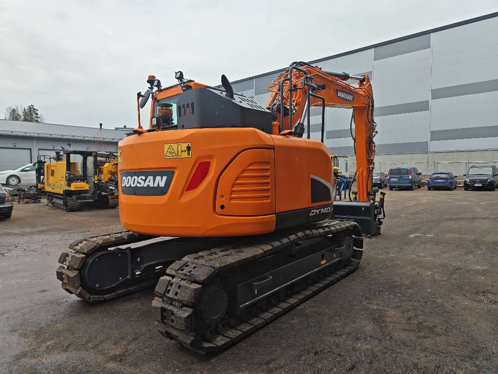 doosan-dx-140-lcr-5-pyorittaja,2728f010