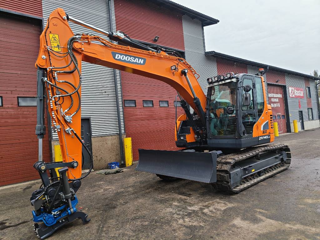 doosan-dx-140-lcr-5-pyorittaja,2e221ada