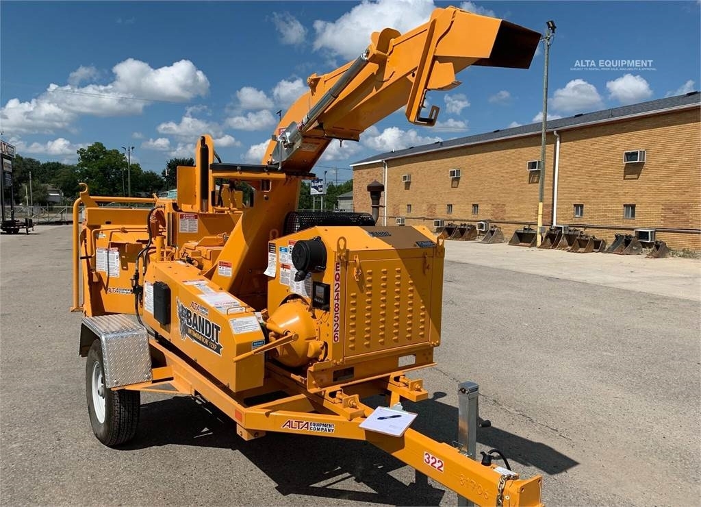 Bandit INTIMIDATOR 12XP sn 4FMUS1617NR521437 Wood Chippers