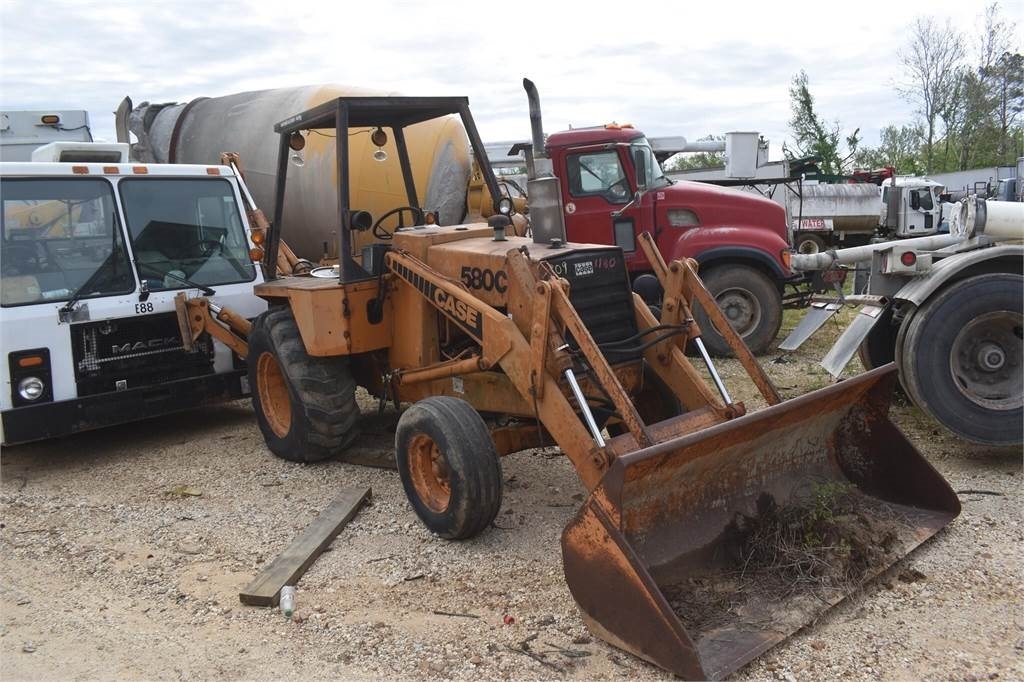 Case 580C