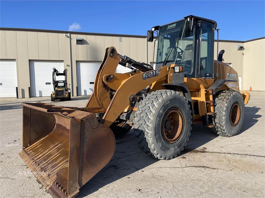 case-621f-sn-nef221675-wheel-loaders-construction-equipment