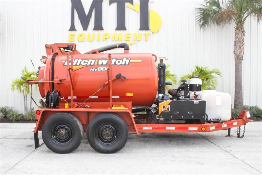 Ditch Witch MV800