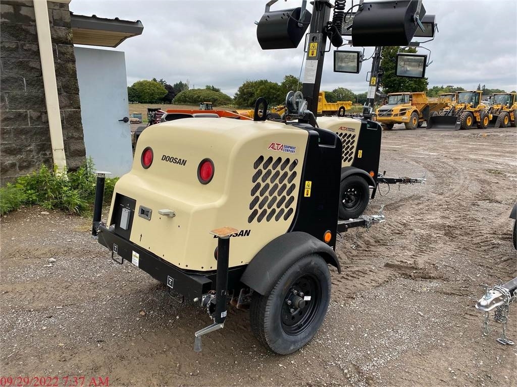 Doosan LCV6 sn 504994UAAGG78 Light Towers Construction Equipment