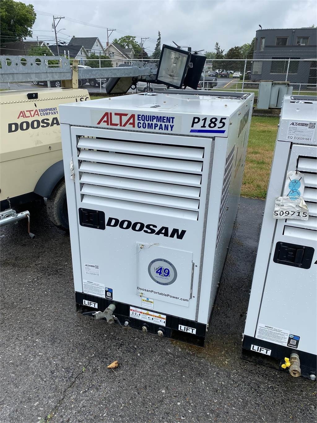 Doosan P185 | sn 503074 - Compressors - Construction Equipment - Volvo ...