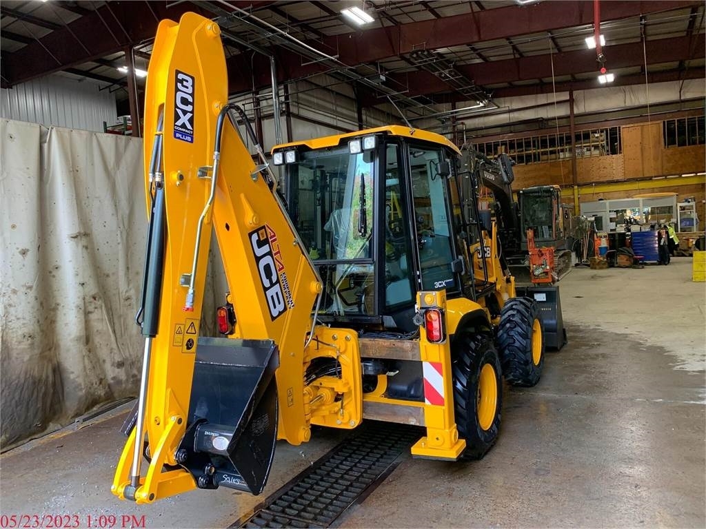 JCB 3CX COMPACT PLUS