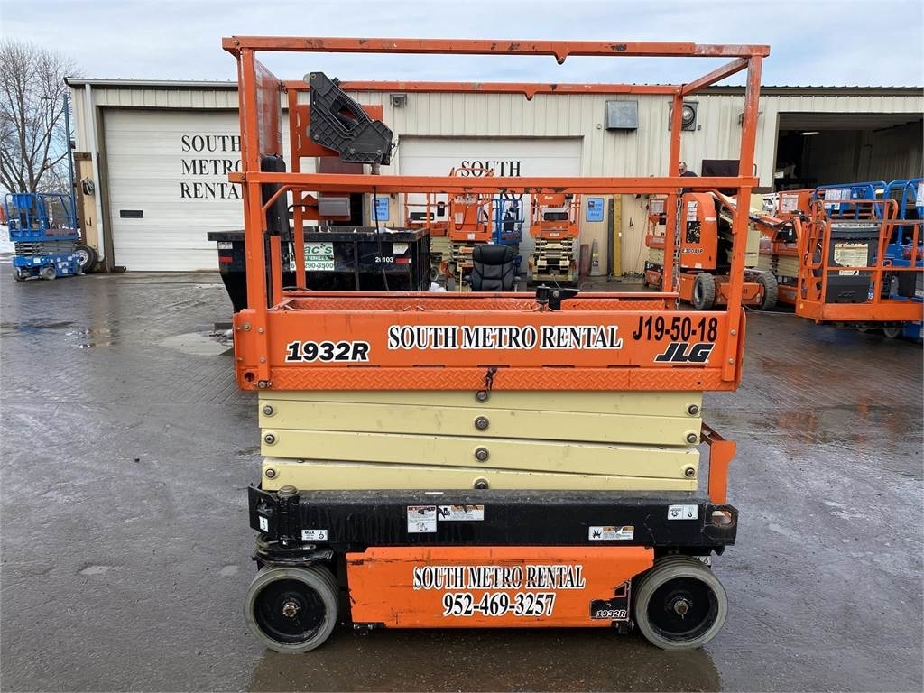 JLG 1932R